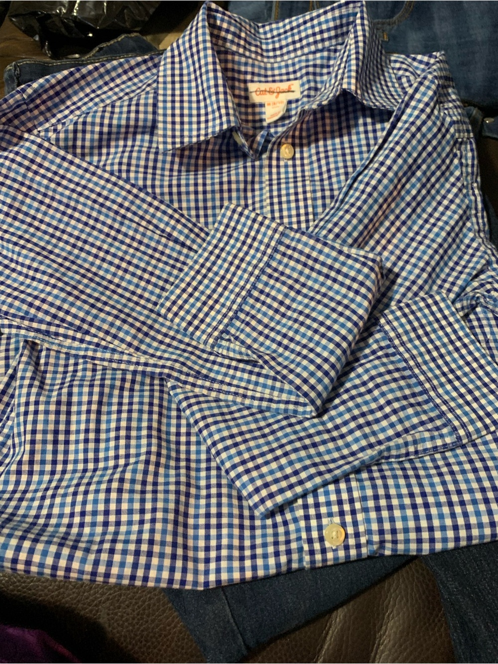 Boys Bundle! Levi’s, DKNY, True Craft and Cat & Jack.